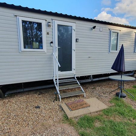 Billing Aquadrome- Bird Lake Pastures Holiday Caravan Sleep 6 Northampton Exterior foto