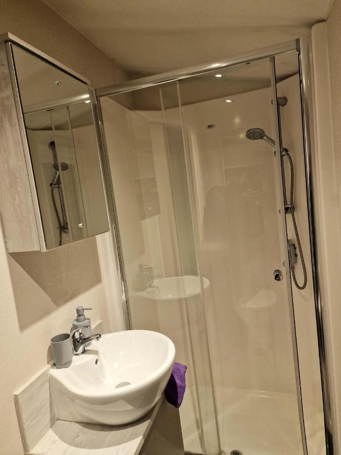 Billing Aquadrome- Bird Lake Pastures Holiday Caravan Sleep 6 Northampton Exterior foto